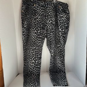 MICHAEL Michael Kors Black and Gray Leopard Print Pants